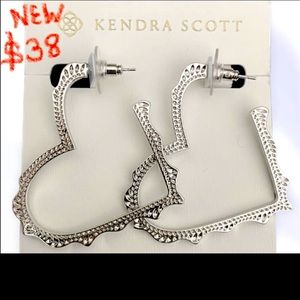 “NEW” KENDRA SCOTT “SOPHEE” EARRINGS